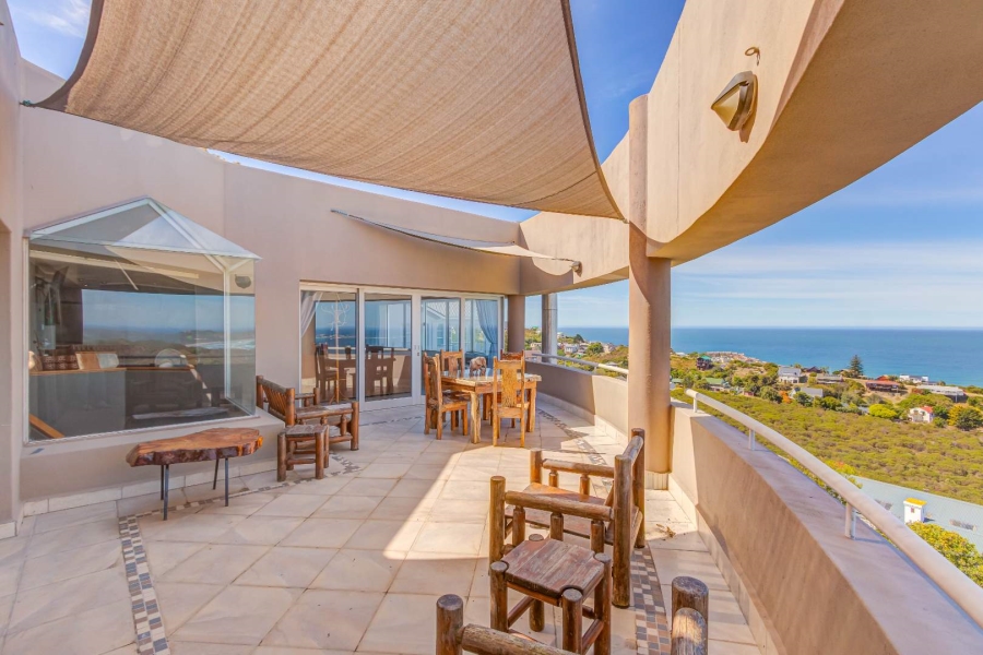 6 Bedroom Property for Sale in Brenton On Sea Western Cape